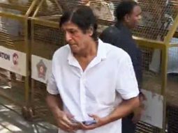 Paps capture Chunky Panday at Malaika Arora’s residence