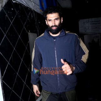 Photos: Aditya Roy Kapur snapped in Bandra