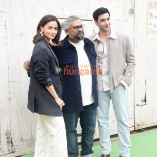 Photos: Alia Bhatt, Vedang Raina and Vasan Bala snapped promoting Jigra at Mehboob studios