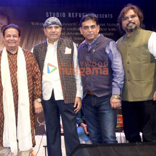 Photos: Anup Jalota snapped during 'Krishnarth' program organised by Studio Refuel