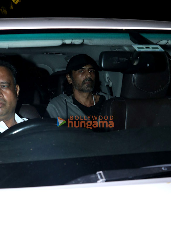 photos arjun rampal and gabriella demetriades snapped at malaika aroras mothers house in bandra 3