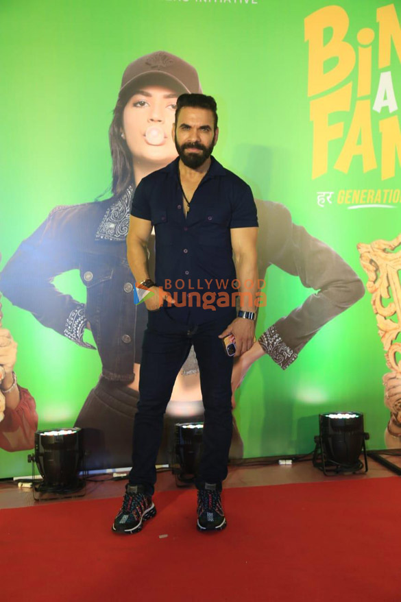 photos celebs grace the premiere of binny and family 1134 11