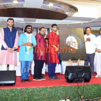 Photos: Hridaynath Mangeshkar, Roopkumar Rathod, Adinath Mangeshkar and others attend Vishwashanti Doot Vasudaiva Kutumbakam, an event honoring PM Narendra Modiji’s Vision of Global Unity