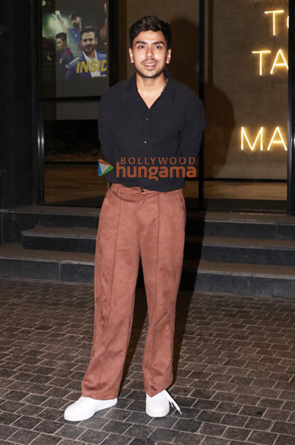 photos manushi chhillar malavika mohanan and others grace the special screening of yudhra 145 5