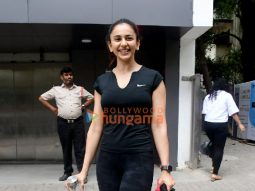 Photos: Rakul Preet Singh spotted outside the gym in Santacruz