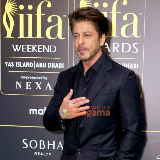 Photos: Shah Rukh Khan, Rani Mukerji, Kriti Sanon, Janhvi Kapoor and others grace the green carpet of IIFA Awards 2024