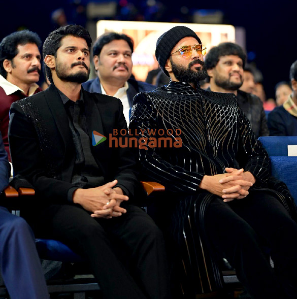 photos shruti haasan mrunal thakur vijay deverakonda and others grace siima awards 2024 in dubai day 1 6
