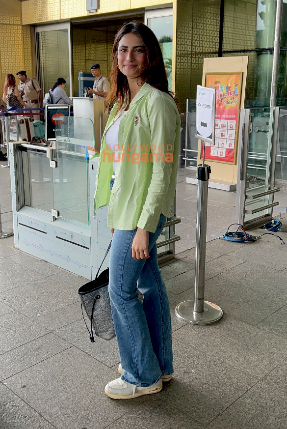 photos siddhant chaturvedi malavika mohanan disha patani and others snapped at the airport 1 2