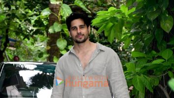 Photos: Sidharth Malhotra snapped outside Maddock Films’ office in Santacruz