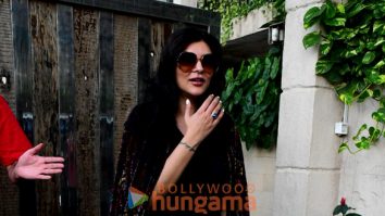 Photos: Sushmita Sen snapped outside dental clinic