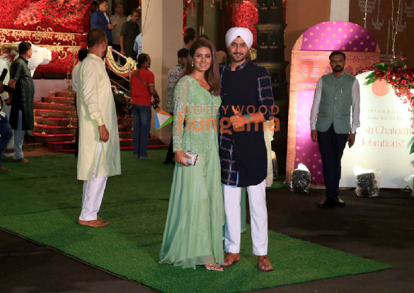 photos tusshar kapoor jeetendra geeta basra and harbhajan singh snapped at cms residence for ganpati darshan 2