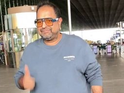 Music legend! Shankar Mahadevan greets paps at the airport