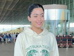 She has the cutest smile ever! Rashmika Mandanna poses for paps