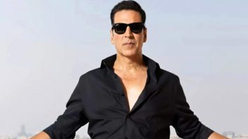 Akshay Kumar extends support towards noble initiative of feeding monkeys in Ayodhya