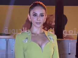 Daily workout done right! Rakul Preet Singh greets paps outside gym