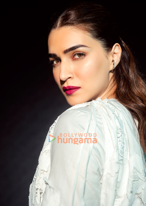 kriti sanon 9 42
