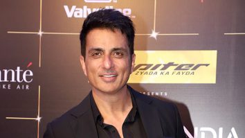 Sonu Sood and his rocking outfit on red carpet at Bollywood Hungama’s OTT India Fest