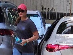 Our Poo can even slay in baggy clothes! Kareena Kapoor Khan