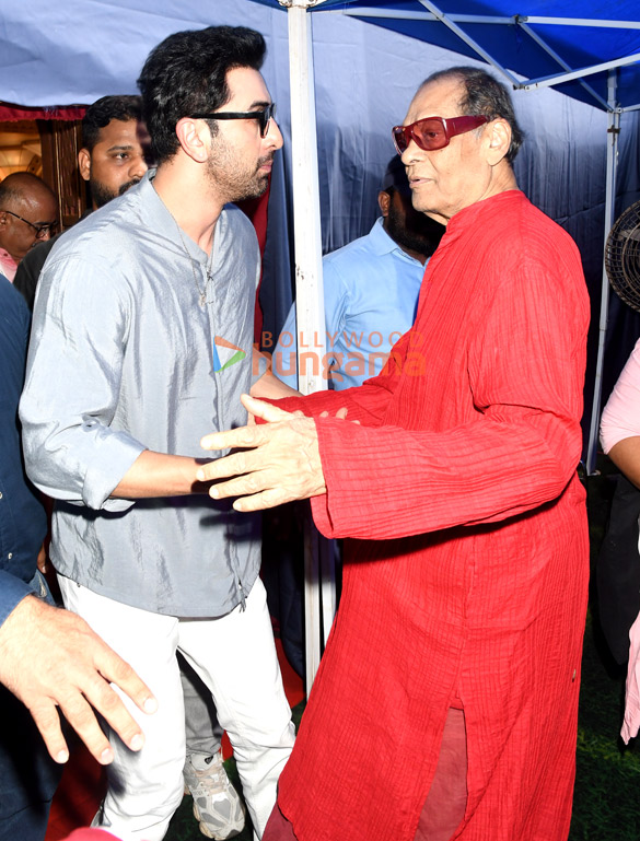 photos ajay devgn kajol rani mukerji alia bhatt and others snapped during durga puja at north bombay sarbojanin 19
