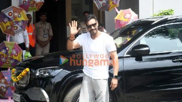 Photos: Ajay Devgn, Kareena Kapoor Khan, Sanjay Dutt and Rohit Shetty snapped at Kalina airport