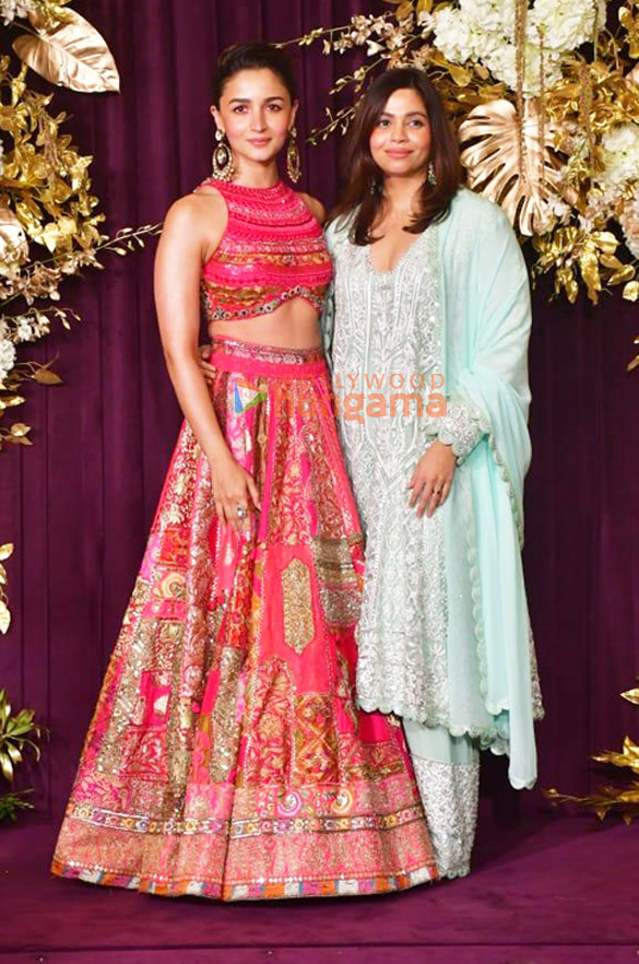 photos alia bhatt kajol abhay deol and others snapped at manish malhotras diwali bash 3