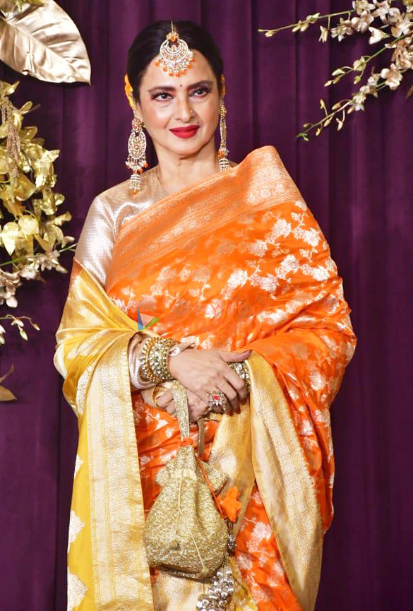 photos alia bhatt kajol varun dhawan abhay deol and others snapped at manish malhotras diwali bash 13