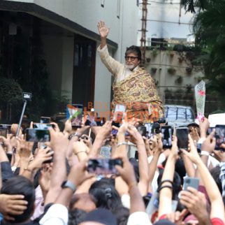 Photos: Amitabh Bachchan snapped greeting fans outside his house on his birthday