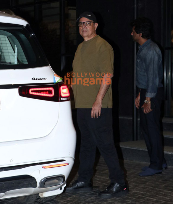 photos ananya panday alaya f radhikka madan and others grace the special screening of ctrl 6