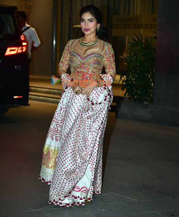 Photos: Bhumi Pednekar, Sharvari, Wamiqa Gabbi and others snapped attending Abu Jani and Sandeep Khosla’s Diwali party Photos: Bhumi Pednekar, Sharvari, Wamiqa Gabbi and others snapped attending Abu Jani and Sandeep Khosla’s Diwali party