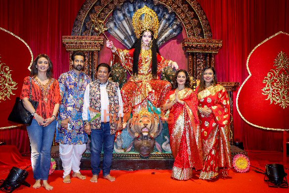 photos ankita lokhande nia sharma rashami desai siddharth nigam and many more snapped at the goregaon durga mahotsav 2024 13