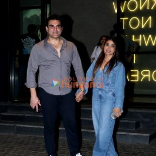 Photos: Celebs grace the special screening of Vicky Vidya Ka Woh Wala Video