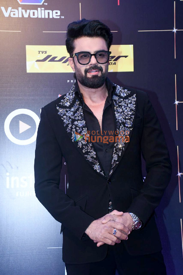 photos celebs snapped at the pink carpet and awards ceremony of bollywood hungama ott india fest 2024 10 29 1