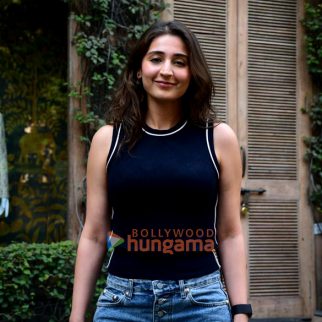 Photos: Dhvani Bhanushali snapped in Khar