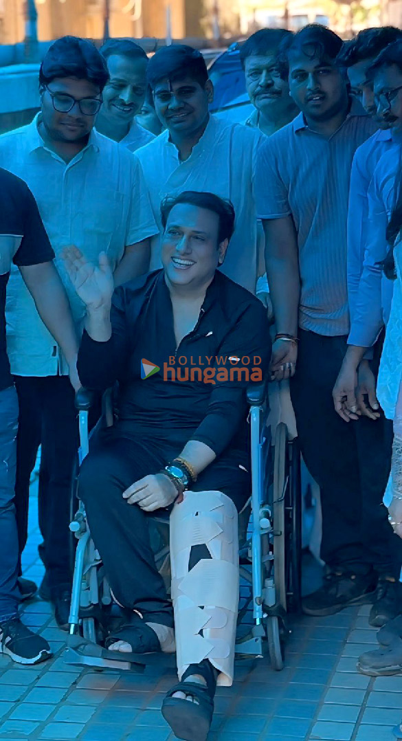 photos govinda gets discharged from the hospital 3