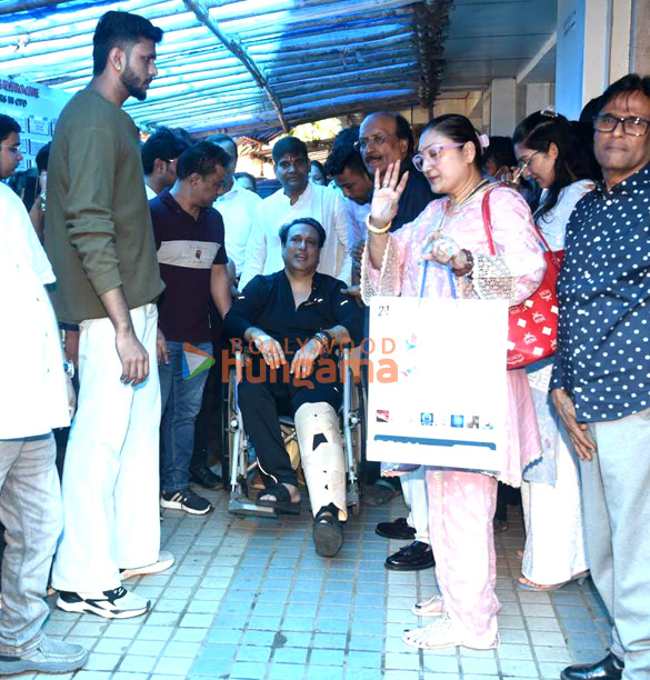 photos govinda gets discharged from the hospital 6