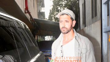 Photos: Hrithik Roshan and Sussanne Khan snapped outside a clinic in Bandra