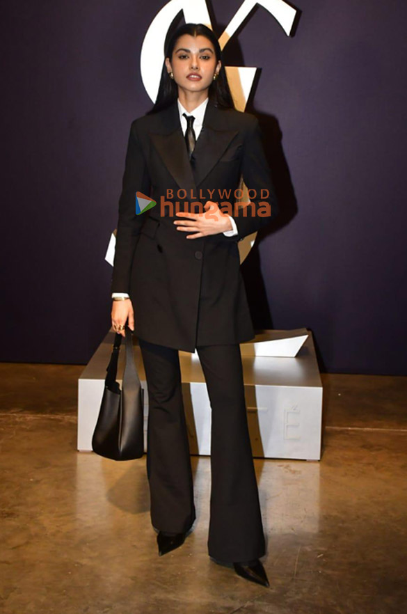 photos khushi kapoor pratibha ranta and others snapped at ysl beauty launch 11
