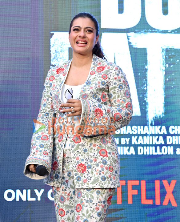 photos kriti sanon kajol and shaheer sheikh promotes do patti in jaipur 6