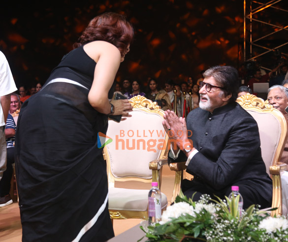 photos megastar chiranjeevi felicitated by amitabh bachchan at anr awards in presence of ram charan and others 102 5