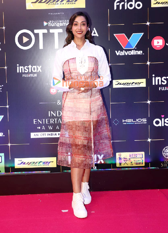 photos rakul preet singh saiee manjrekar zareen khan and others snapped at the bollywood hungama ott india fest day 1 1 4