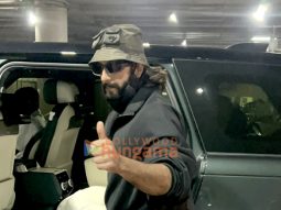 Photos: Ranveer Singh, Aditi Rao Hydari, Isha Gupta and others snapped at the airport