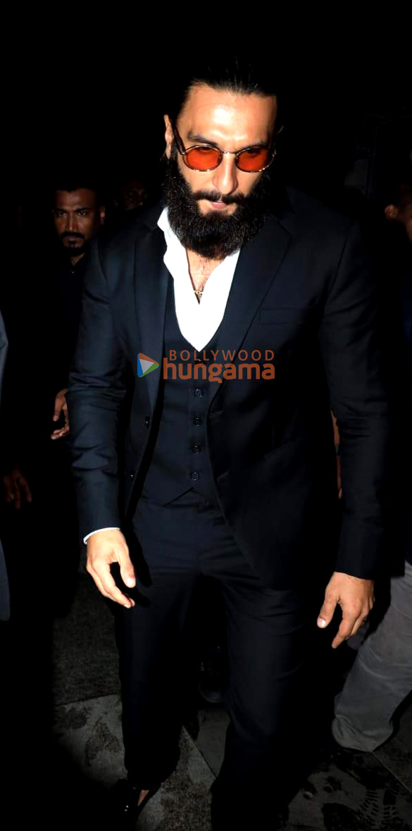 photos ranveer singh snapped in town 3