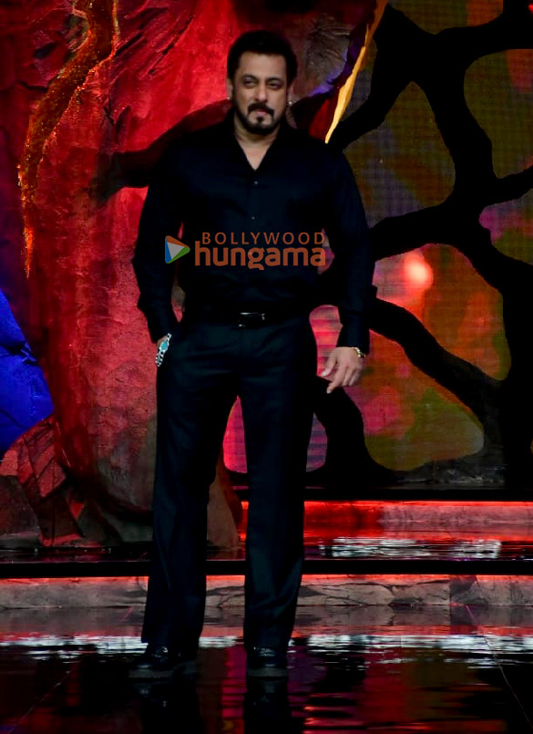 photos salman khan launches bigg boss 18 8