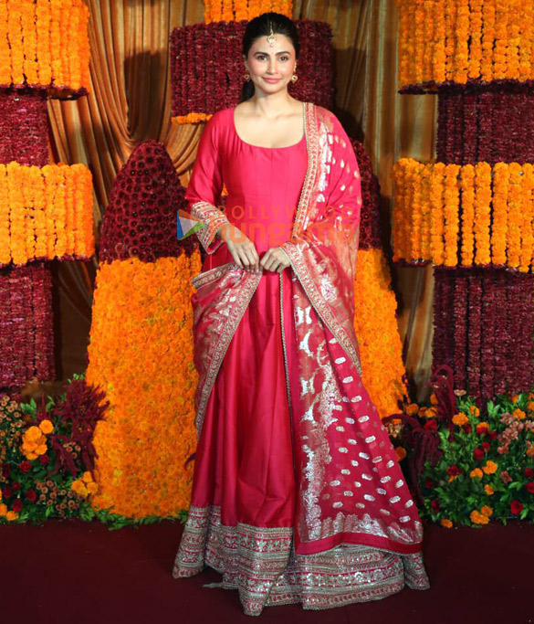 photos sharvari siddharth malhotra huma qureshi raashii khanna tamannaah bhatia and others snapped attending ramesh s tauranis diwali bash 3 3