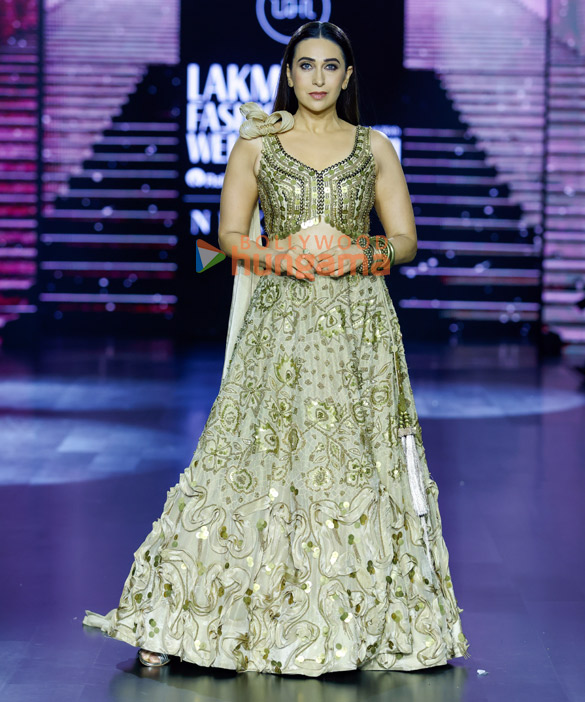 photos shraddha kapoor alaya f manushi chhillar and others walk the ramp at lakme fashion week 2024 11