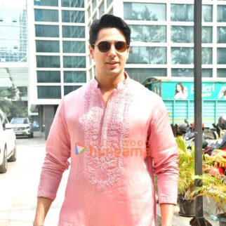 Photos: Sidharth Malhotra, Ibrahim Ali Khan, Lakshya and others attend Dharma Productions' Diwali pooja