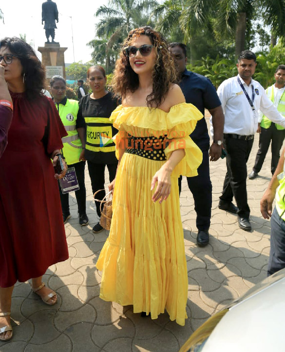 photos taapsee pannu snapped in town 2