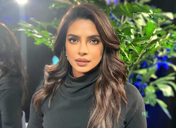 BREAKING! Priyanka Chopra to launch beauty line in India with Max Factor : Bollywood News