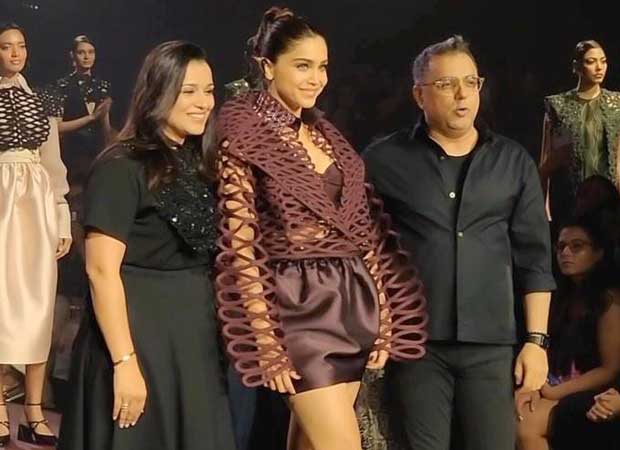 Sharvari shares video of her ramp debut at Lakme Fashion Week; pens sweet note of gratitude