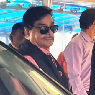 Shatrughan Sinha arrives at the hospital where Govinda is admitted